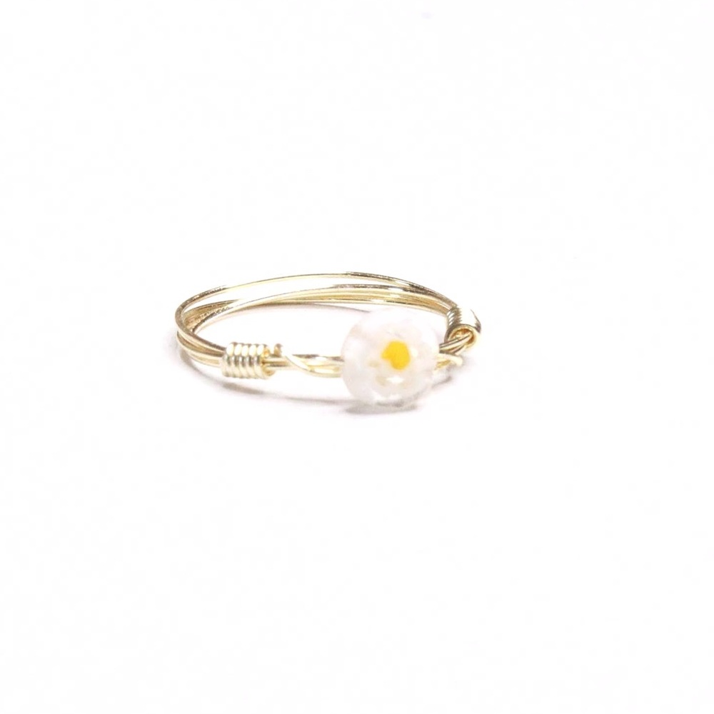 Handmade Wire Wrapped White and Gold Flower Ring